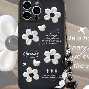 iPhone 16 Pro Black Daisy Phone Case With Charm (NEW)